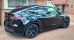 Tesla Model Y RWD 12/2024 18100 km Solid Black 9 maand oud, Auto's, Tesla, Automaat, Achterwielaandrijving, Zwart, Zwart