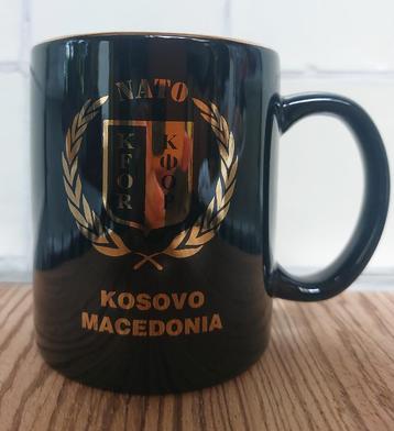 NATO KFOR KOSOVO MACEDONIA mug / tas beschikbaar voor biedingen