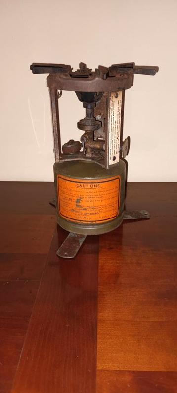 1943 Coleman single burner stove US beschikbaar voor biedingen