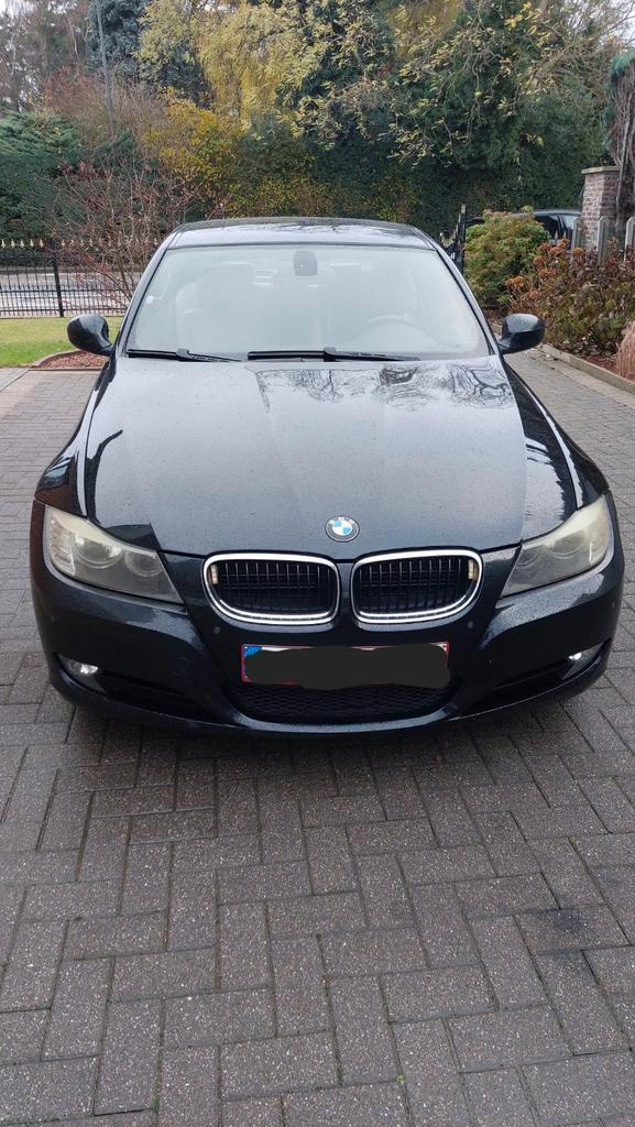 Bmw e90 318d facelift te koop export/handelaren, Auto's, BMW, Airbags, Boordcomputer, Cruise Control, Radio, Diesel, Euro 5, Leder