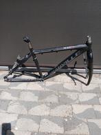 17 inch mtb frame vr 26" wielen met  vork en balhoofd, Ophalen, Gebruikt