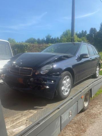 Mercedes C220 CDI met ongevalschade! beschikbaar voor biedingen