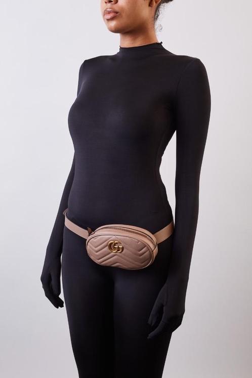 Gucci marmont GG  belt bag taupe kleur splinternieuw, Handtassen en Accessoires, Tassen | Schoudertassen, Nieuw, Kipling, Beige