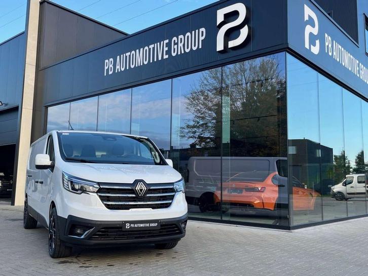 Renault Trafic L2 H1 Exclusive Line Red Edition 130pk Nieuww, Auto's, Renault, Bedrijf, Te koop, Trafic, ABS, Airbags, Airconditioning