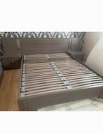 Bed van 160x200cm met 2 lichte beddensets+bultex boxspring, Huis en Inrichting, Slaapkamer | Matrassen en Bedbodems, Ophalen of Verzenden