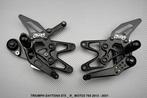 Platine Commandes Reculées TRIUMPH DAYTONA 675 / R 2013 2021, Motos, Enlèvement ou Envoi, Neuf