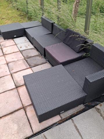 Ensemble de Jardin  beschikbaar voor biedingen