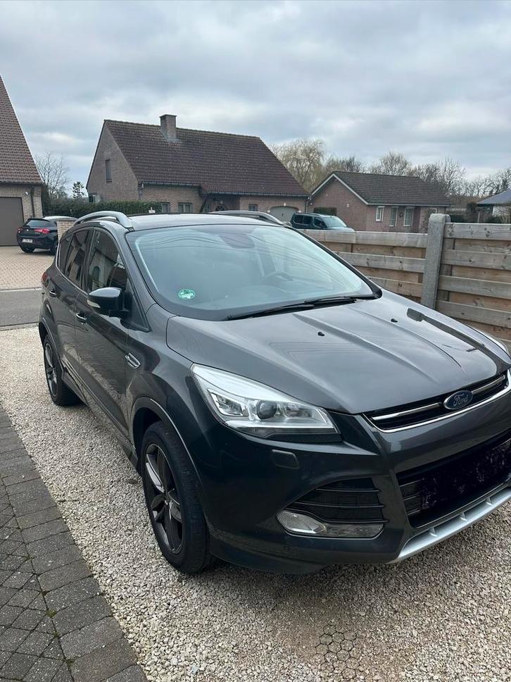Ford Kuga 2.0 TDCi Titanium – Full Option, Autos, Ford, Particulier, Kuga, ABS, Airbags, Air conditionné, Alarme, Bluetooth, Ordinateur de bord