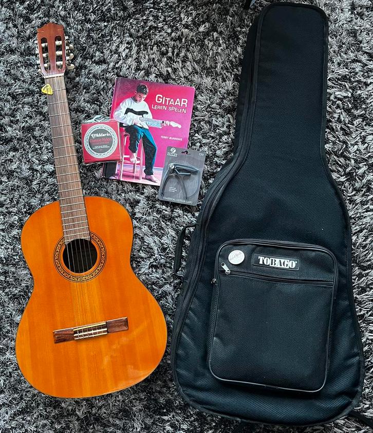 Starterspakket Gitaar., Muziek en Instrumenten, Snaarinstrumenten | Gitaren | Akoestisch, Zo goed als nieuw, Ophalen