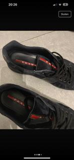 Prada schoenen, Ophalen