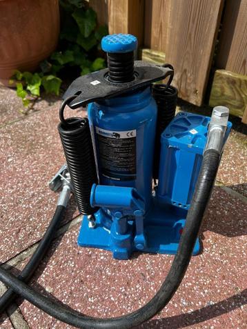 Potkrik pneumatisch 12 ton - BJ12AHL beschikbaar voor biedingen