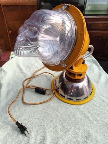 luchtmacht vliegveld landingsbaan sfeerlamp skull design art beschikbaar voor biedingen