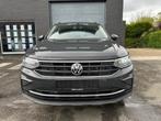 Vw Tiguan 1.5 TSI DSG Led Trekhaak Adap.Cruise App Connect, Auto's, Stof, 4 cilinders, USB, 5 zetels
