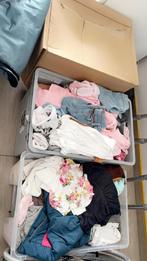 baby kleding meer ongeveer 100 stuks, Enfants & Bébés, Vêtements de bébé | Packs de vêtements pour bébés, Comme neuf, Enlèvement
