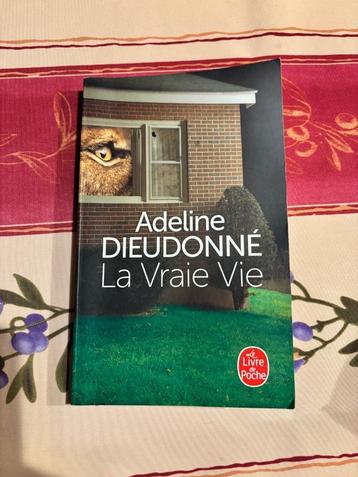 La vraie vie - Adeline Dieudonné beschikbaar voor biedingen