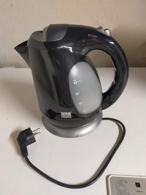 Waterkoker, Elektronische apparatuur, Waterkokers, Zo goed als nieuw, Draadloos, Ophalen