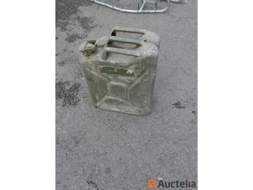 Stalen kaki gelakte jerrycan type ABL 20 l  beschikbaar voor biedingen