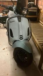 Vespa sprint klasse A, Fietsen en Brommers, Ophalen, Zo goed als nieuw
