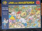 Jan van Haasteren Kamperen in het bod 2000, Hobby en Vrije tijd, Denksport en Puzzels, Ophalen, Meer dan 1500 stukjes, Zo goed als nieuw