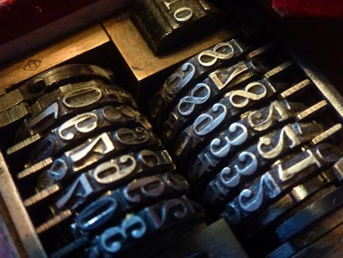 Nummeraars afdrukken, Zakelijke goederen, Machines en Bouw | Industrie en Techniek, Verzenden