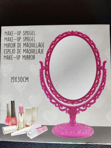 Make-up spiegel beschikbaar voor biedingen