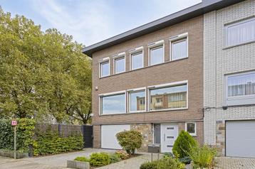 Huis te koop in Evere, 4 slpks disponible aux enchères