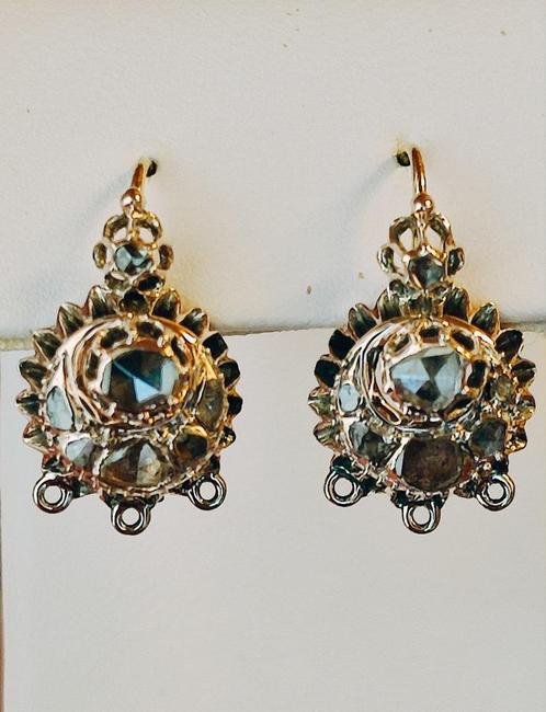 Antieke oorbellen 1818-1835 met diamanten 1,00kt, Handtassen en Accessoires, Antieke sieraden, Oorbellen, Goud, Met edelsteen