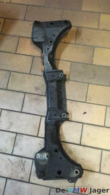 Subframe voorkant BMW E46 Z4-E85 Z4-E86 31111096902 beschikbaar voor biedingen