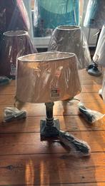 Lampe avec pied et abat jours, Enlèvement, Comme neuf