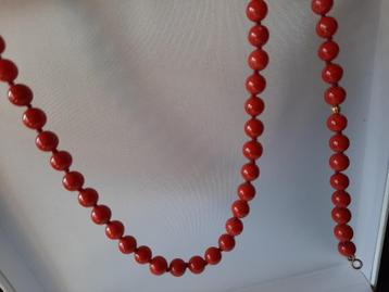 HALSKETTING + ARMBAND ECHT KORAAL NIEUW + HOESJE  beschikbaar voor biedingen