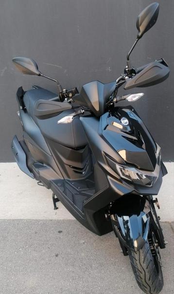 Scooter, Enlèvement, Comme neuf