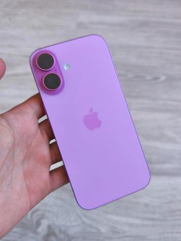 iPhone 16 roze 128 GB met 100% batterij beschikbaar voor biedingen