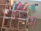 Poppenhuis lol, Kinderen en Baby's, Speelgoed | Poppenhuizen, Ophalen, Zo goed als nieuw, Poppenhuis