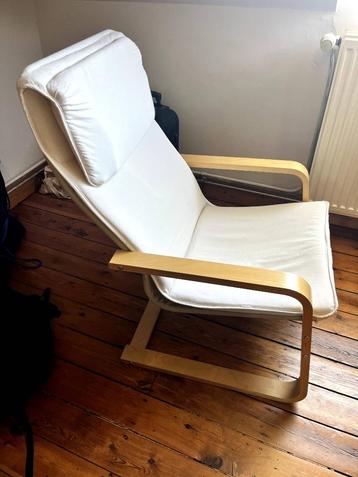 POANG Ikea witte fauteuil beschikbaar voor biedingen