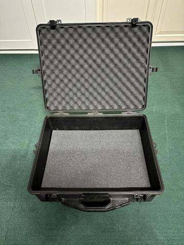 Pelican case  beschikbaar voor biedingen