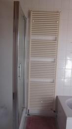 Handdoekradiator Vasco 200x60, Doe-het-zelf en Bouw, Verwarming en Radiatoren, Ophalen, Radiator, Zo goed als nieuw, 60 tot 150 cm