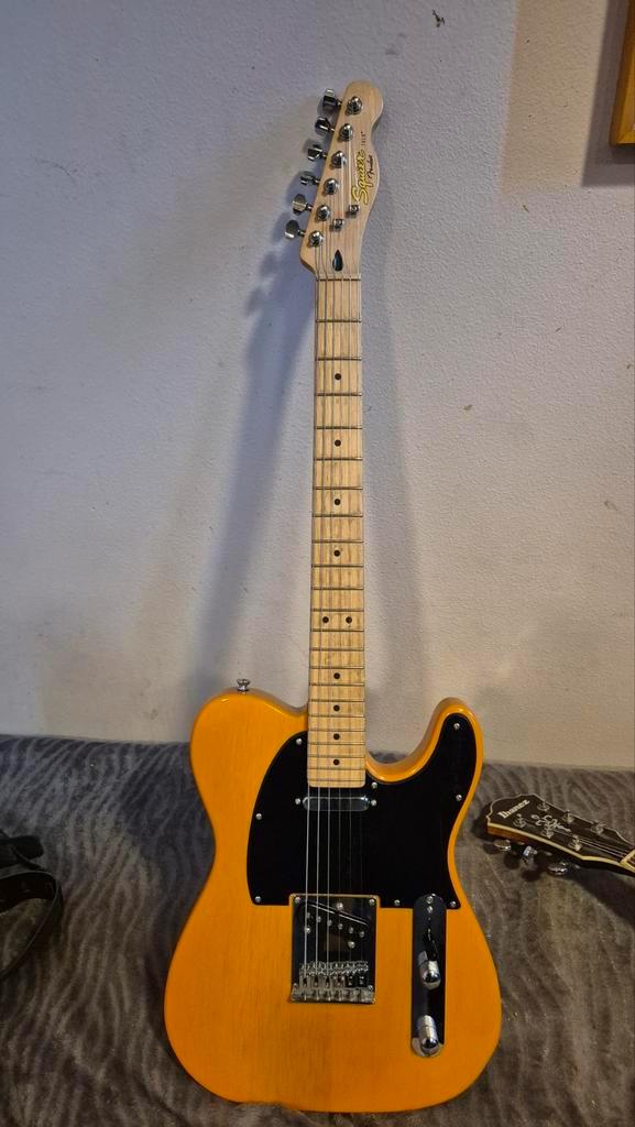 Allerlei instrumenten , zie beschrijving., Muziek en Instrumenten, Snaarinstrumenten | Gitaren | Elektrisch, Zo goed als nieuw