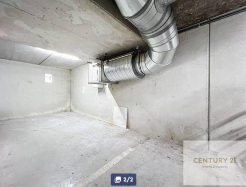Emplacement de parking  à louer à Nivelles, Immo, Garages en Parkeerplaatsen, Provincie Waals-Brabant
