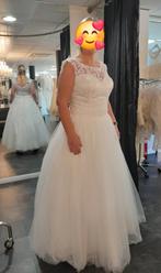 Witte trouwjurk, Ophalen, Zo goed als nieuw, Wit, Trouwjurk