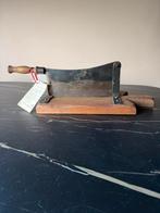 Couperet boucher ancien, Enlèvement