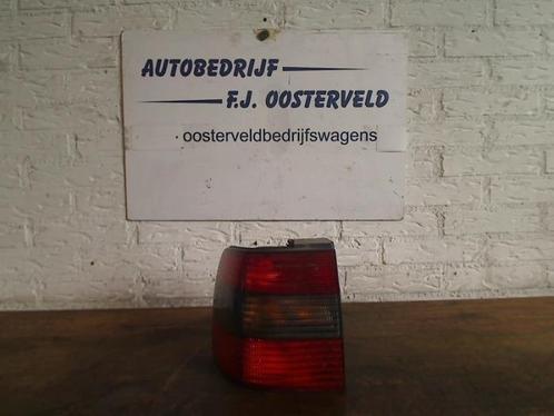 Achterlicht links van een Volkswagen Passat, Auto-onderdelen, Verlichting, Volkswagen, Gebruikt, 3 maanden garantie, Ophalen of Verzenden