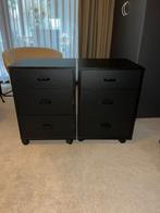 2x nachtkastjes met wieltjes, Ophalen