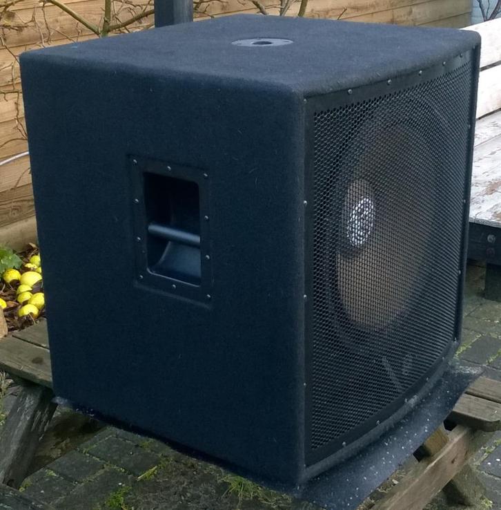 Luidsprekers subs 18 inch 500 - 1000 Watt, Audio, Tv en Foto, Luidsprekerboxen, Refurbished, Subwoofer, 120 watt of meer, Overige merken