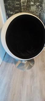 Ballchair /eggchair voor kinderen, Maison & Meubles, Chaises, Synthétique, Enlèvement, Utilisé, Blanc