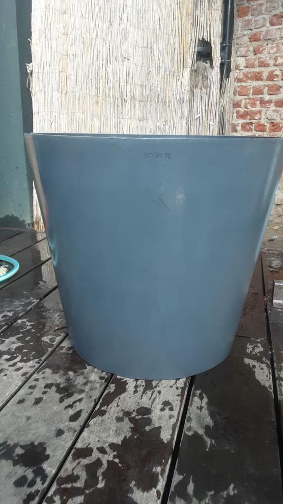 Grand pot de fleurs ECOPOTS, Tuin en Terras, Bloempotten, Zo goed als nieuw, Kunststof, Binnen, Balkon, Tuin, 40 tot 70 cm, 40 cm of meer