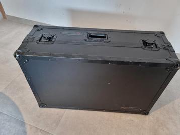 Pioneer Dj RX3 flightcase beschikbaar voor biedingen