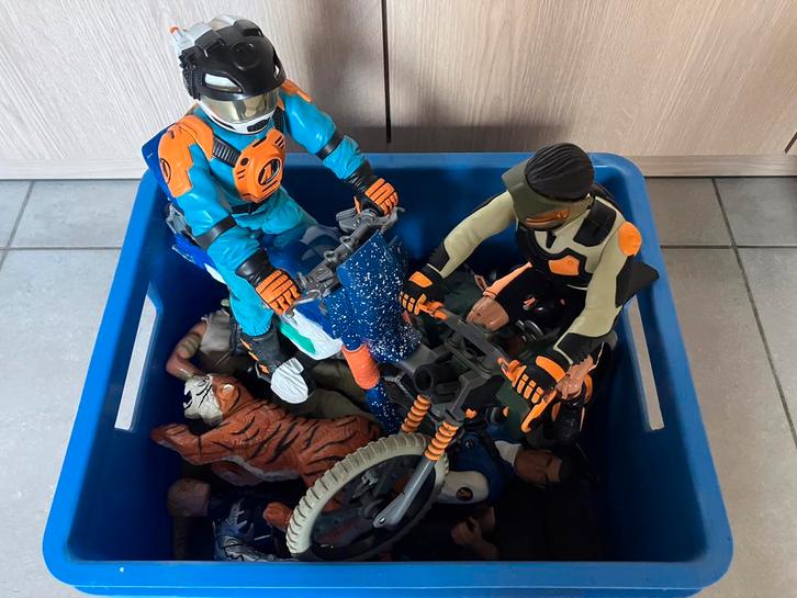 Curverbak vol met Action Man figuren!, Kinderen en Baby's, Speelgoed | Actiefiguren, Gebruikt, Ophalen