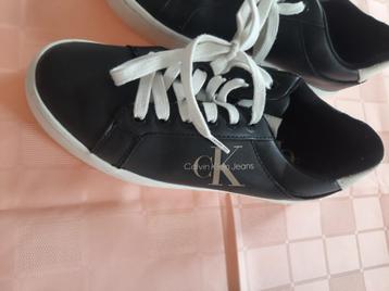 Basket Calvin Klein beschikbaar voor biedingen