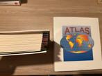 2 dikke mappen “Atlas”, Boeken, Atlassen en Landkaarten, Ophalen