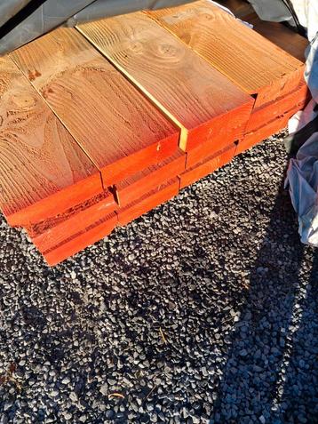Nieuw hout te koop beschikbaar voor biedingen